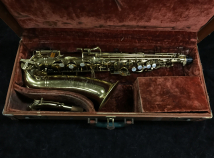 Vintage Buescher Aristocrat 140 Alto Saxophone in Gold Lacquer, Serial #353262